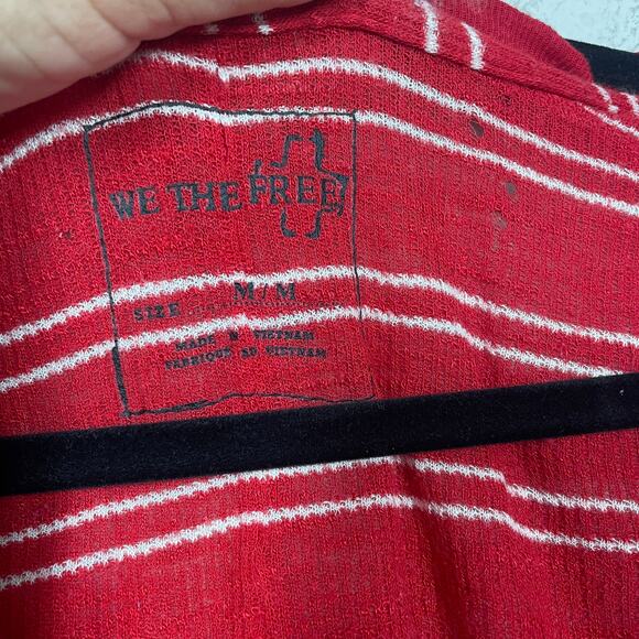 Free People Medium Scoop Neck Tee Red Stripe Linen Blend Frayed Hem Long Sleeves - Picture 8 of 12
